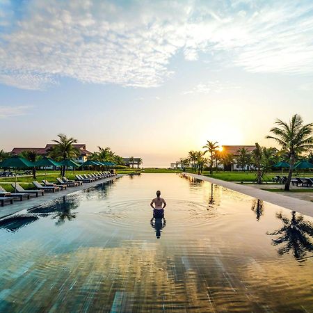 Robinson Nam Hoi An Hotel Tam Ky Exterior photo