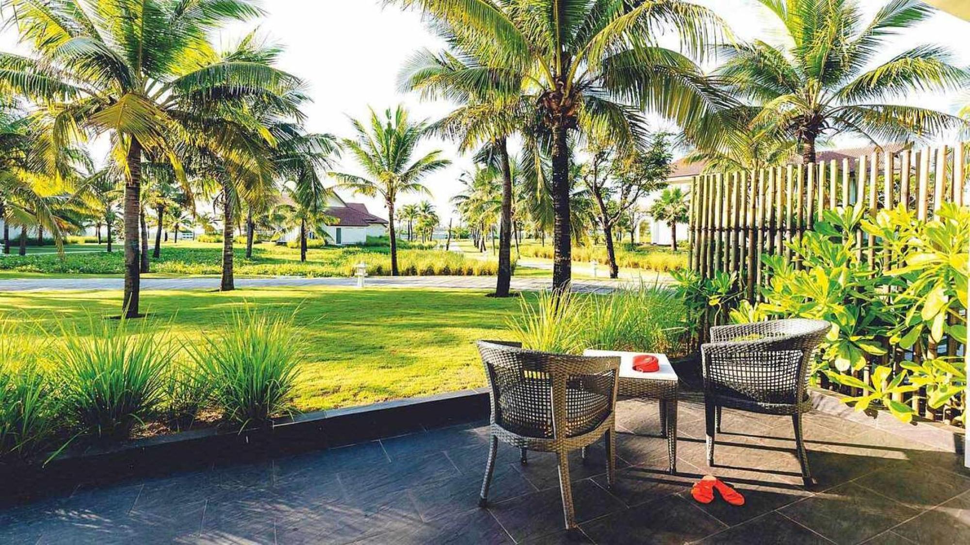 Robinson Nam Hoi An Hotel Tam Ky Exterior photo
